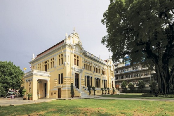 英国文学史dissertation辅导