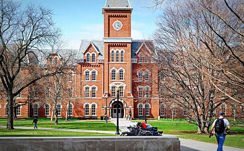 马来西亚理科大学essay辅导