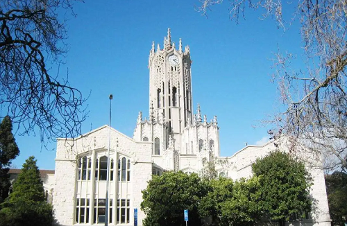 新加坡国立大学计算机辅导