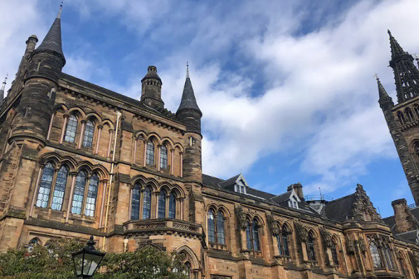 悉尼大学战略公关辅导