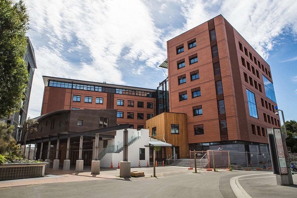 新西兰大学风采.jpg