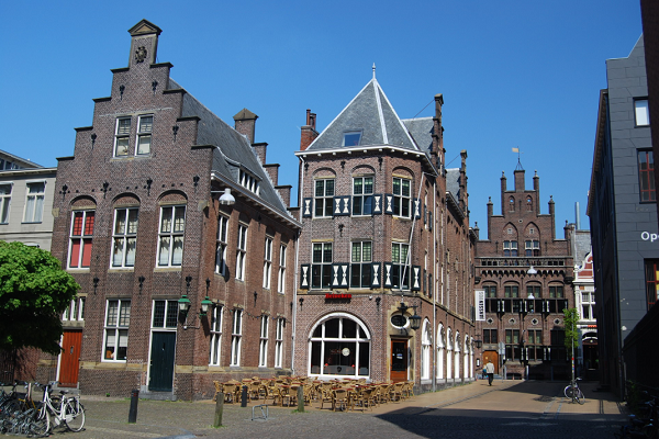 荷兰大学校园