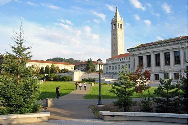英国大学论文辅导